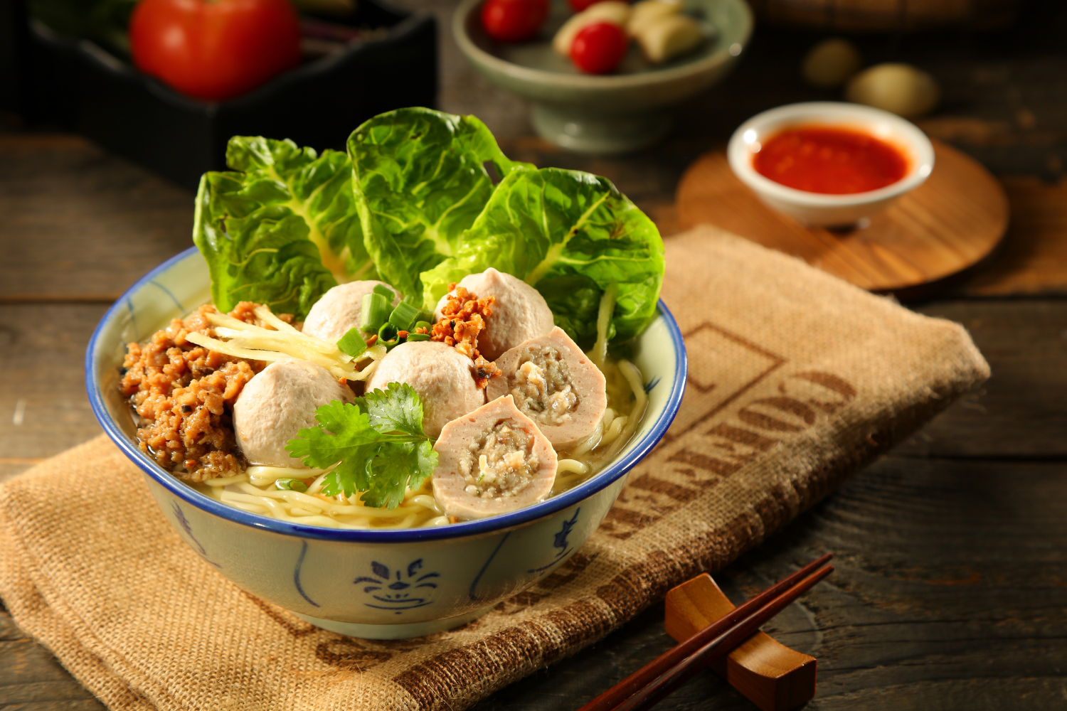 210ä¸Šæ±¤é…±çˆ†ä¸¸Superior Soup Jiang Bao Ball Noodle