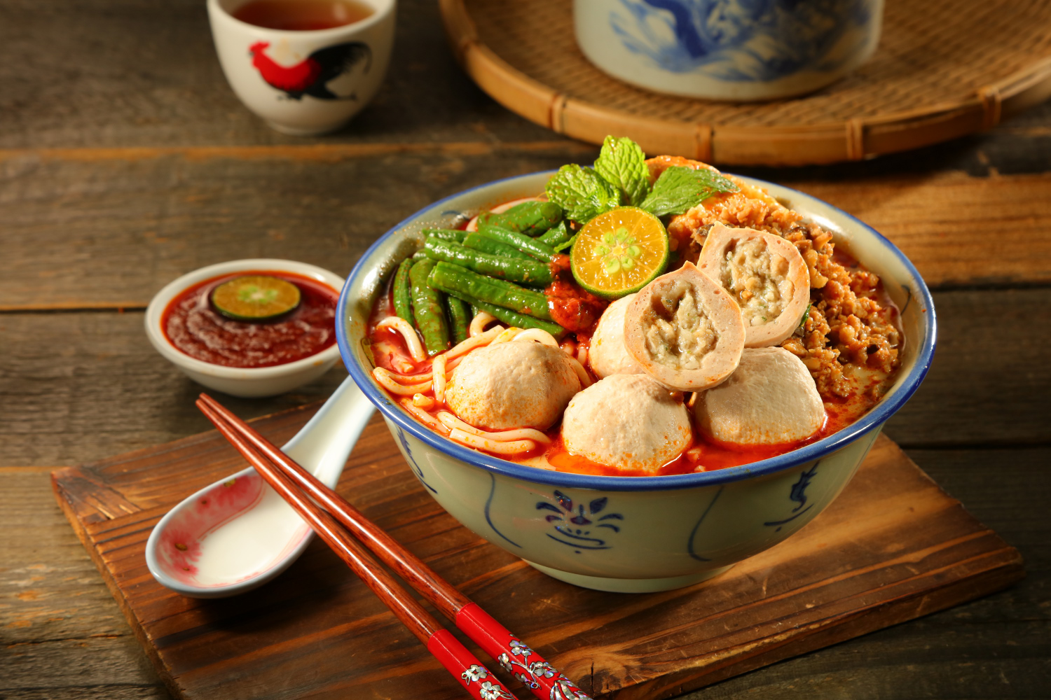 311å’–å“©é…±çˆ†ä¸¸éºµ Curry Jiang Bao Ball Noodle